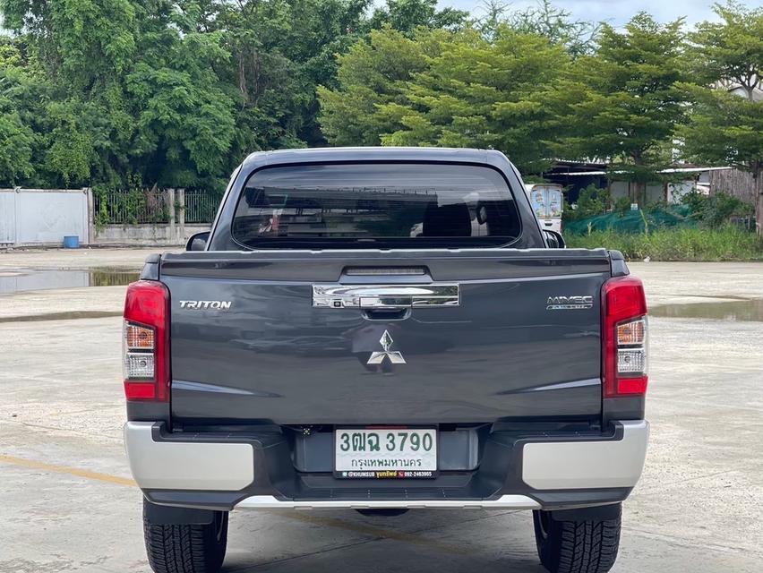 Mitsubishi Triton 2.4 GT Plus 2020 MT รูปที่ 6