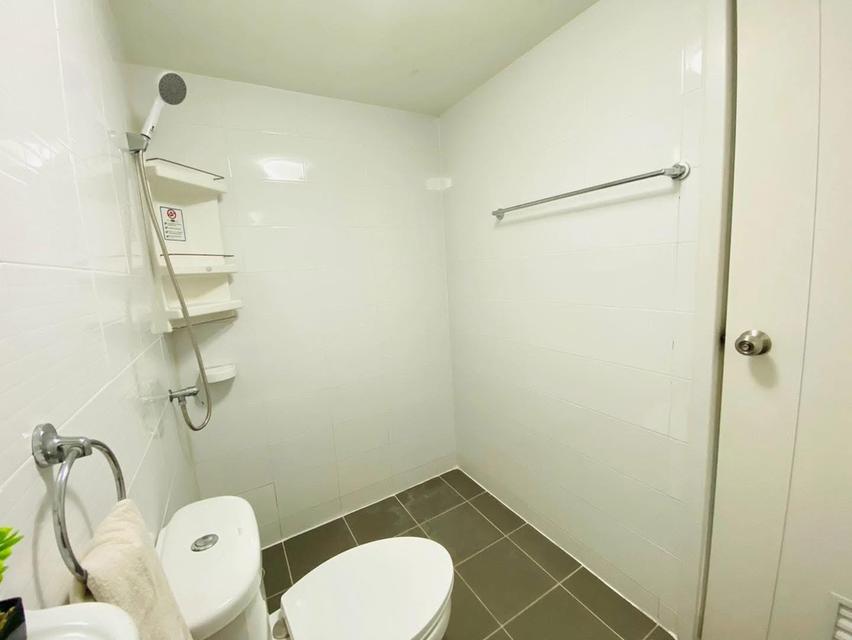 ทาวน์เฮ้าส์2ชั้นรีโนเวทพร้อมเข้าอยู่ 8