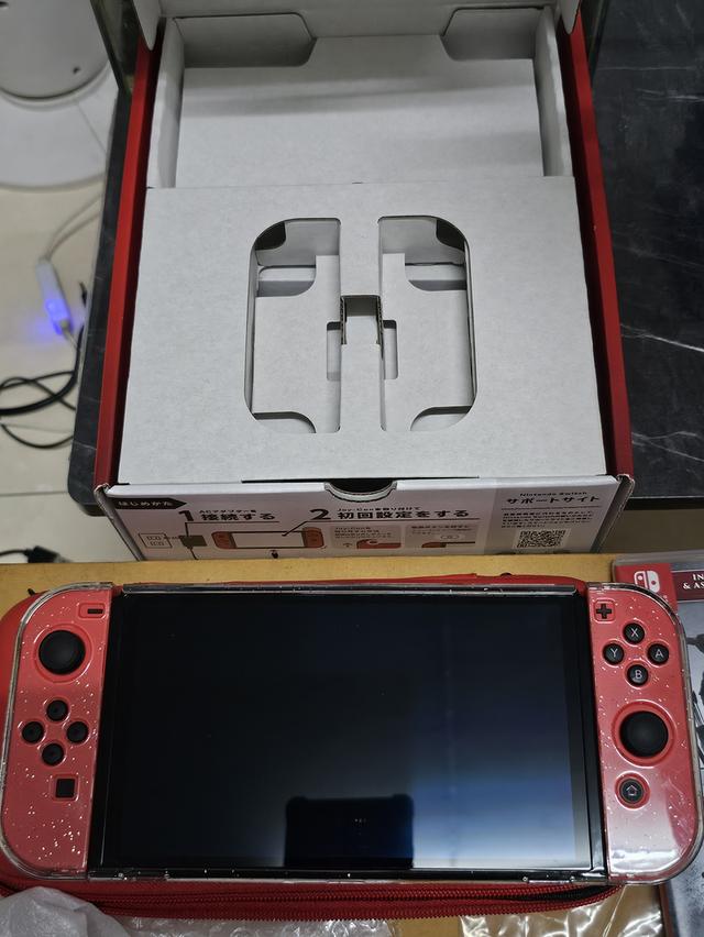NINTENDO SWITCH OLED
