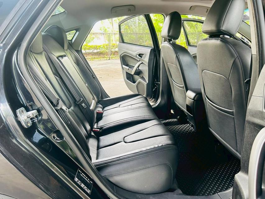 ขายรถ MG 5 1.5 Turbo X Sunroof AT ปี 2018 รถสวย สภาพดี ไมล์น้อย 16