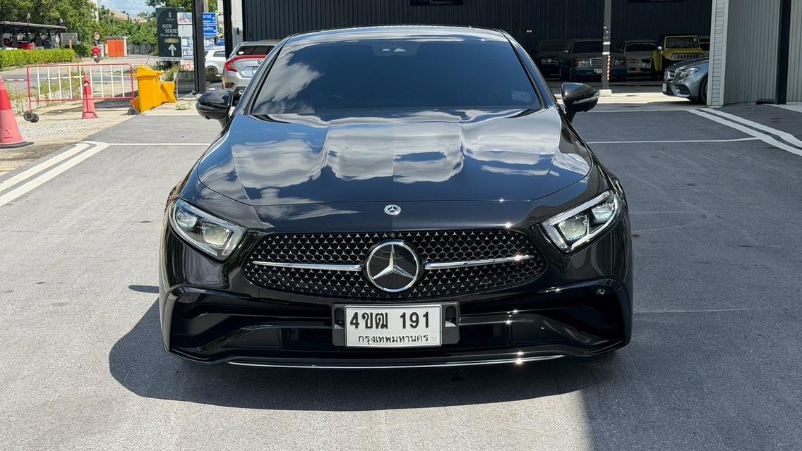 2025 Benz Cls220d AMG Premium Milage 15,XXX KM