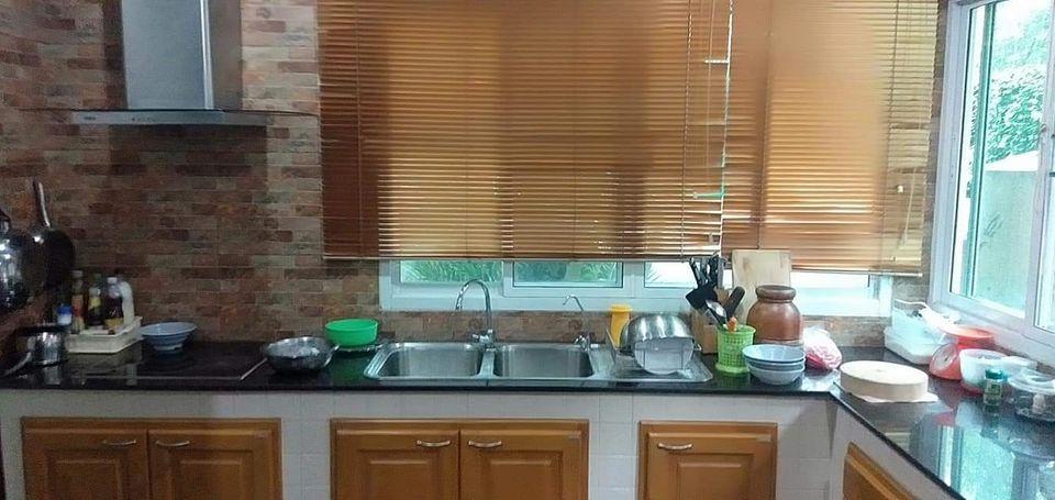 ✨ บ้านเดี่ยวหลังใหญ่ 83.5 ตรว. 4 นอน 5 น้ำ ใกล้ รพ.ลานนา เพียง 9.8 ล้านบาท! 🏠 4