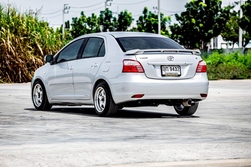 Toyota Vios 1.5E ปี 2011 เกียร์ออโต้ สีเทา 9