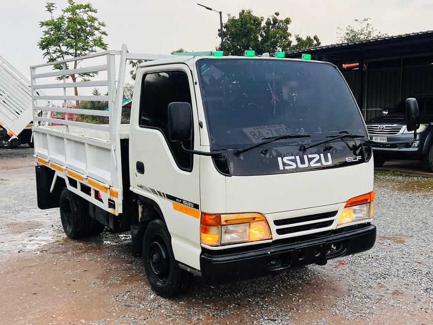 รถบรรทุก 6 ล้อเล็ก ISUZU NKR 88HP  4