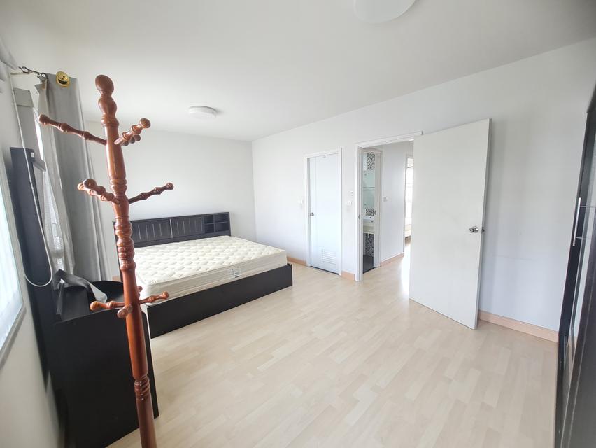 ‼️‼️ต้องกาขาย เดอะคอนเนค 22 รามอินทรา-มีนบุรี ✅️ขนาด21 ตร.ว.พื้นที่ใช้สอย 120 ตร.ม. ✅️3 ห้องนอน 2 ห้องน้ำ 2 ที่จอดรถ ✅️ติดถนนใหญ ใกล้ตลาดมีนบุรี ✅️ห้ 7