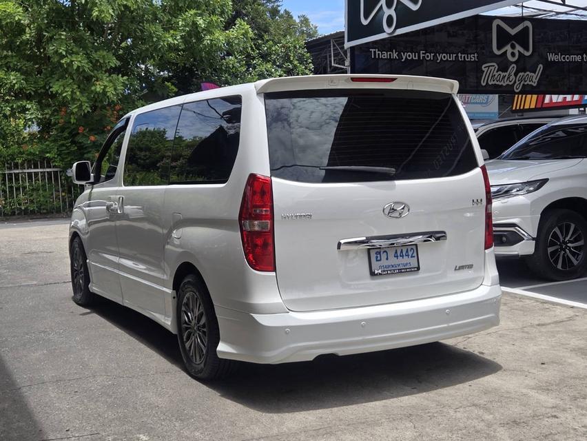 รหัสรถ CBL4442 Hyundai H-1 2.5 Limited AT 2016 8