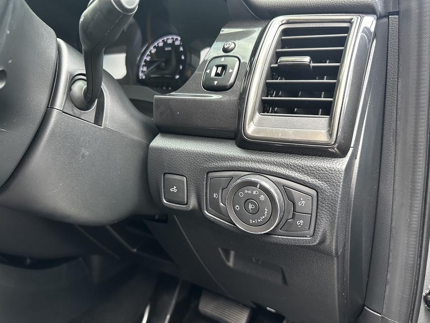 FORD RANGER 2.0 WILDTRAK 4ประตู ปี2021 6