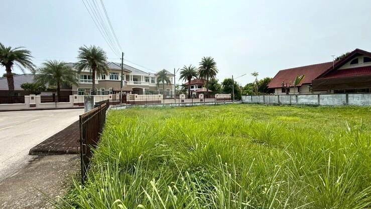 ขายที่ดินเปล่าโครงการบ้านในฝัน ราชพฤกษ์ ต.แม่เหียะ อ.เมืองเชียงใหม่ 7