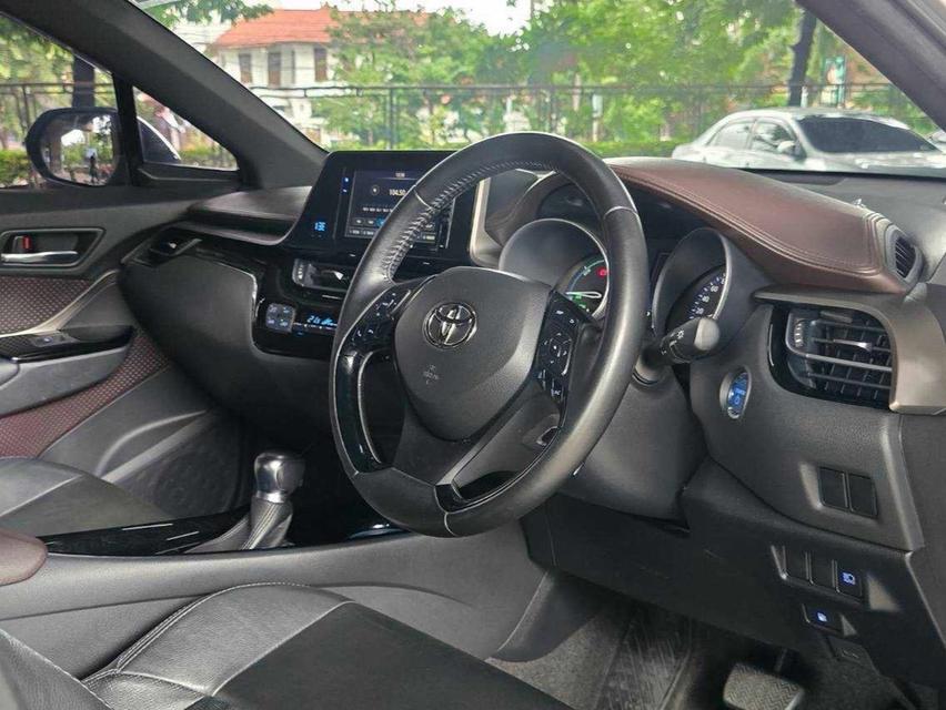 (แจ้งรหัสรถ WMT6295) Toyota C-HR 1.8 Hybrid Premium Safety ปี 2021 รูปที่ 16