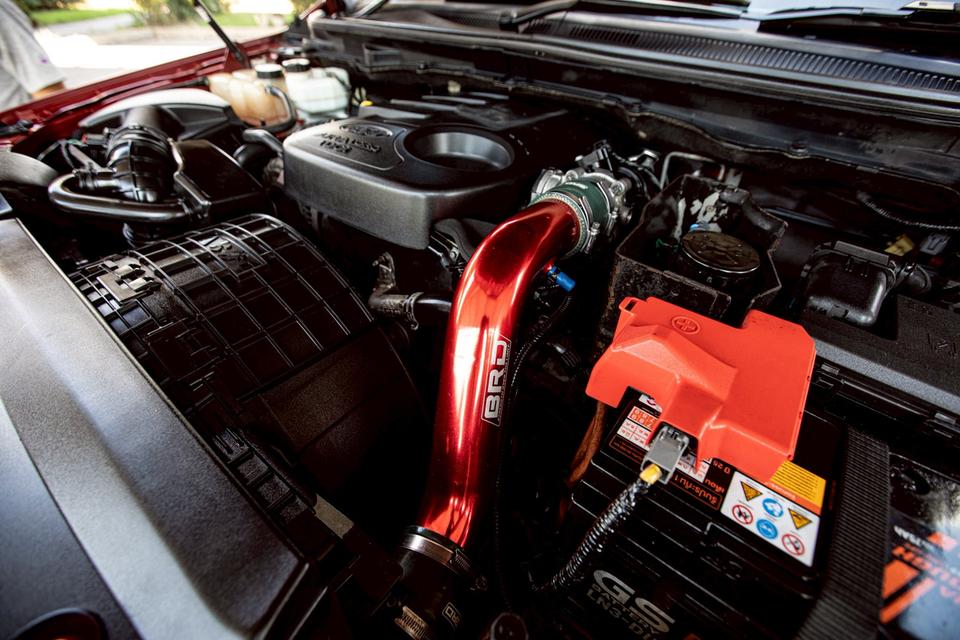 Ford Everest 2.2 Titanium ปี 2015 สีแดง รูปที่ 16