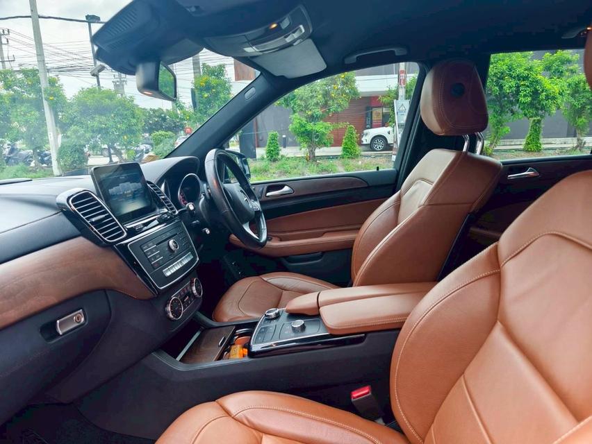 รหัสรถ KPV3833 2018 BENZ GLE-500e  สีดำ 15