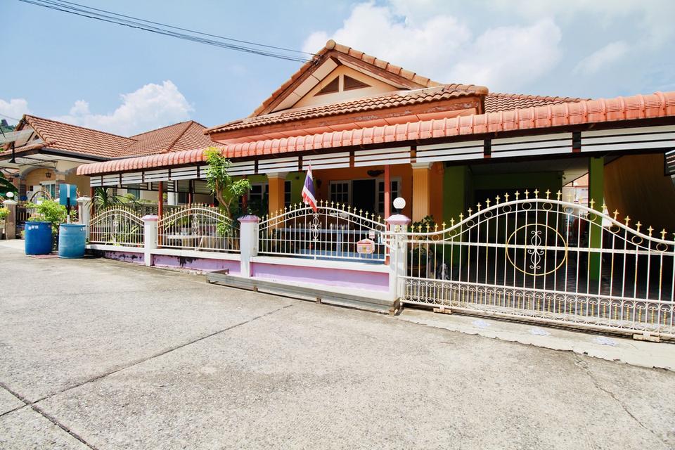 ขายบ้านเดี่ยว 61 ตร.วา หมู่บ้านราชนุช14 ติดถนนสุขุมวิท ใกล้โรบินสัน บ้านฉาง ระยอง 2 กม. 2