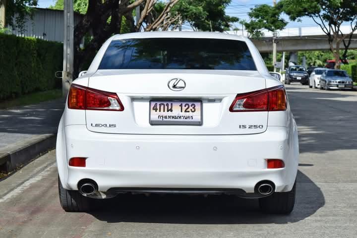 Lexus IS 460 ขายด่วน 2