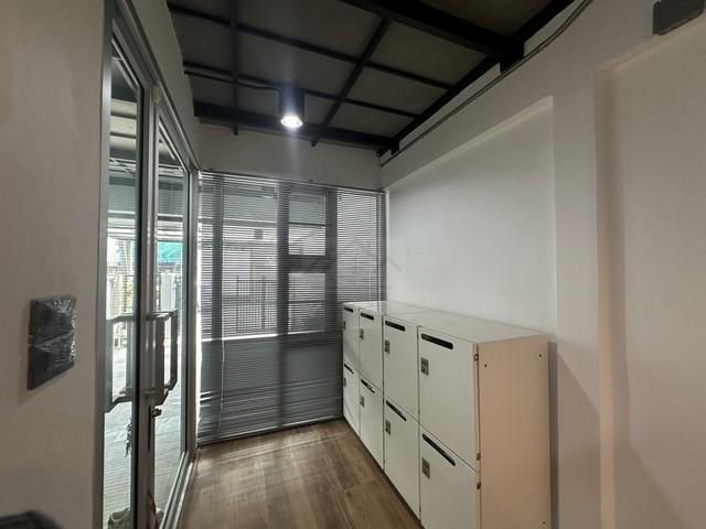 ขายทาวน์เฮ้าส์ 2 ชั้น สไตล์ Loft ลาดพร้าว โชคชัย 4 ซอย 55 ถนนเมน รีโนเวทใหม่พร้อม double volume กลางบ้าน 3