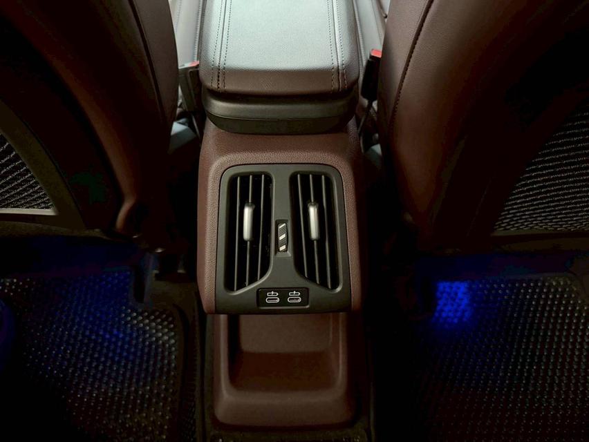 BMW X1 2.0i sDrive M sport ปี24 จด25 สีขาว มือเดียว สภาพป้ายแดง กลิ่นใหม่ยังอยู่ รูปที่ 11