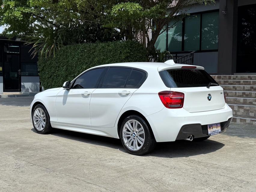 2015 BMW 116i MSPORT รถออกศูนย์ BMW รถวิ่งน้อยเพียง 49,000 กม เข้าศูนย์ทุกระยะ รถไม่เคยมีอุบัติเหตุครับ 6