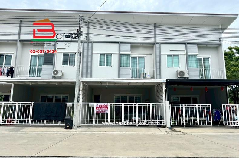 ทาวน์โฮม หมู่บ้าน เดอะ มิราเคิล กาญจนาภิเษก-เอกชัย เนื้อที่ 22.1 ตรว.  1