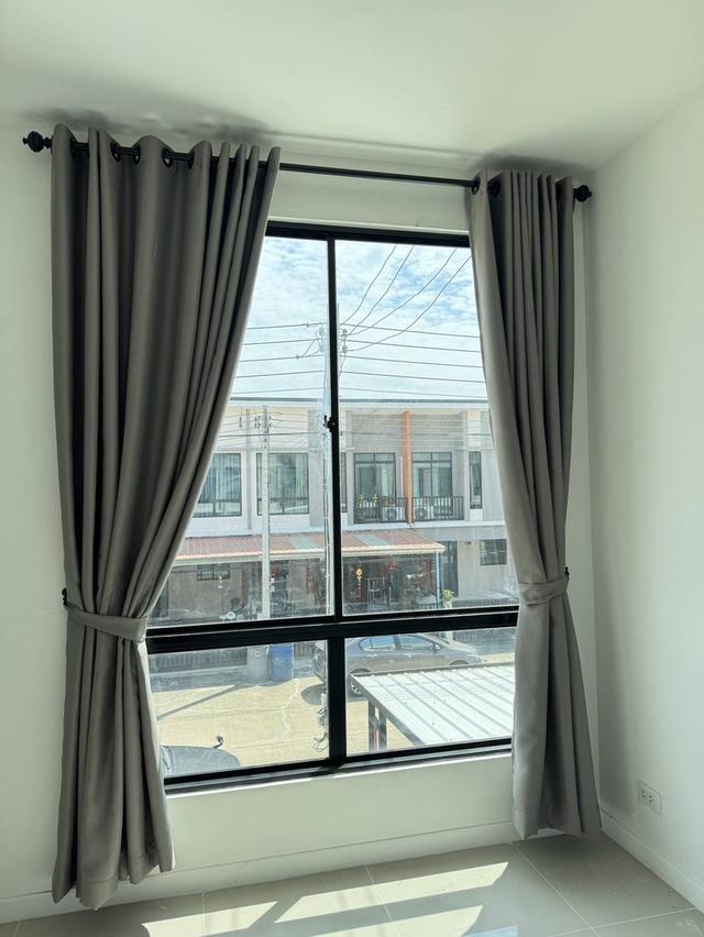 ทาวเฮาส์ โครงการหมู่บ้าน วินนิ่งเรสซิเด้นท์ ถ.เลียบคลอง5 ต.คลอง5 อ.คลองหลวง จ.ปทุมธานี   10