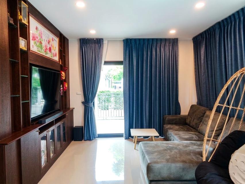 🚩 บ้านเดี่ยวหลังใหญ่สภาพยังใหม่ ตกแต่งพร้อมอยู่ ใกล้ทางด่วน รามอินทรา-อาจณรงค์ ด่านจตุโชติ 13