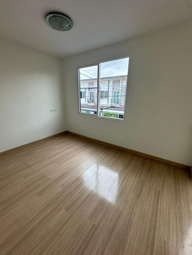 🏘️✨ ขายทาวน์โฮม 2 ชั้น ตกแต่งใหม่ทั้งหลัง ราคาโปรโมชั่น ✨🏘️ 🔑 พร้อมอยู่ทันที 📍 หมู่บ้านกัสโต้ แกรนด์ รามคำแหง  ถนนราษฎร์พัฒนา 13