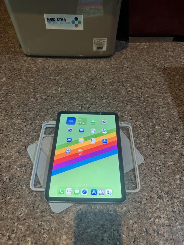 ขายๆๆๆถูกๆๆiPadAir5 M1 สีBlue 64กิ๊ก Wifi Only ใช้งานดีทุกๆฟังชั่นสูนTrueทุกๆฟังชั่น Model TH/A  สภาพ: 95% สวยๆๆคับ  ราคา: 7500 มารับเอง 6990 จากกระท