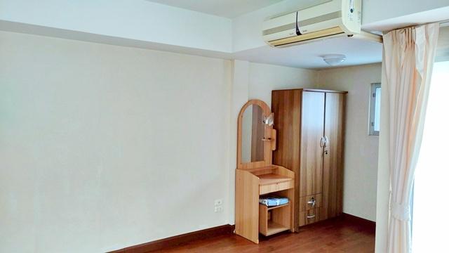 แฮปปี้แลนด์ เซ็นเตอร์ 1.2 กม.MRTลาดพร้าว101 300ม.ให้เช่าทาวน์โฮม 3ชั้น 4นอน บ ฟังก์ชันครบ3 น้ำ ดาดฟ้า 2 จอดรถ เดอะมอลล์ 6