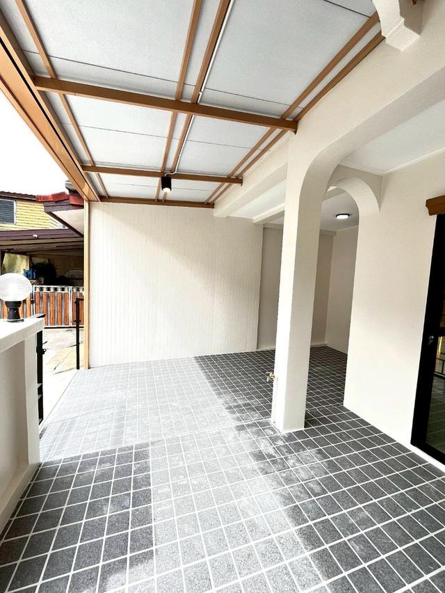 หมู่บ้านคัทลียาวิลล์ 4