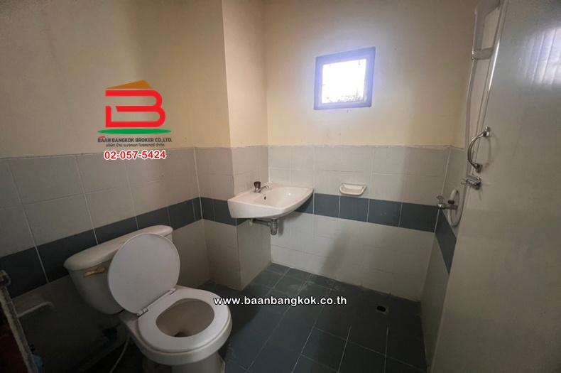 อาคารพาณิชย์ เนื้อที่ 16 ตร.ว. หมู่บ้าน เค.ซี.1 (ซอยหทัยราษฏร์ 39) ถนนหทัยราษฎร์ แขวงสามวาตะวันตก เขตคลองสามวา 10