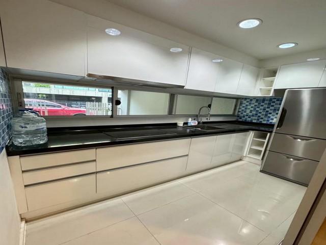 PB5749 ให้เช่าทาวน์โฮม 3 ชั้น โครงการ โนเบิล คิวบ์ พัฒนาการ ใกล้ Airport Link Sky Train สถานีรามคำแหง 3