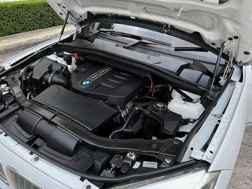 รูป BMW X 1  2.0D ดีเซล I Drive navi Lci  ปี 14 Topสุด สีขาว (เกียร์ไฟฟ้า)   5