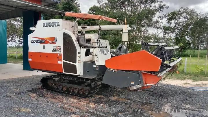 เจ้าของขายเอง รถเกี่ยวข้าว KUBOTA  3