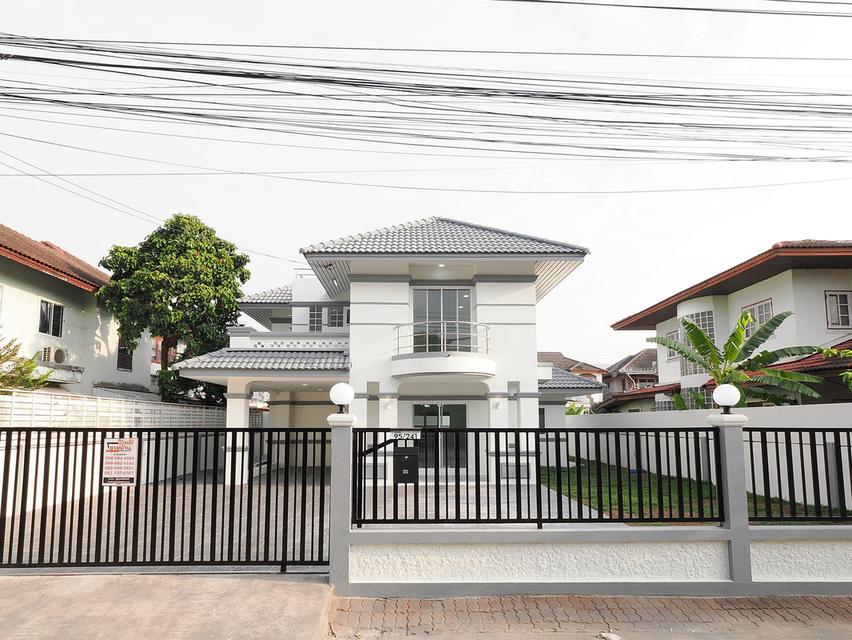 ขายราคาพิเศษ บ้านเดี่ยว 2 ชั้น ขนาด 80.3 ตรว. 3นอน 3น้ำ ม.อู่ทองเพลส2 ถนนเมน ฟังชั่นดีเยี่ยม พร้อมเฟอร์ รีโนเวทใหม่ทั้งหลัง [เปียร์นนท์-ลำลูกกา] 1