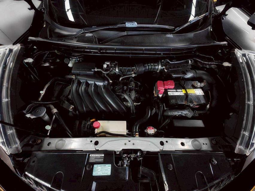 2017 NISSAN JUKE 1.6V