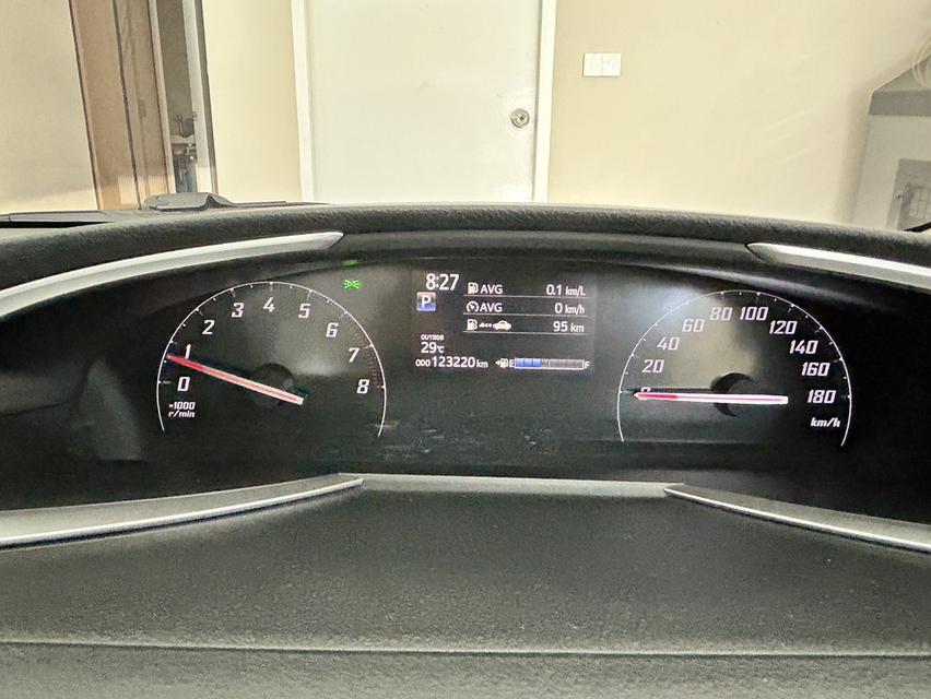 ขายรถ Toyota Sienta ปี18 มือเดียว รถบ้าน ผู้หญิงขับ   9