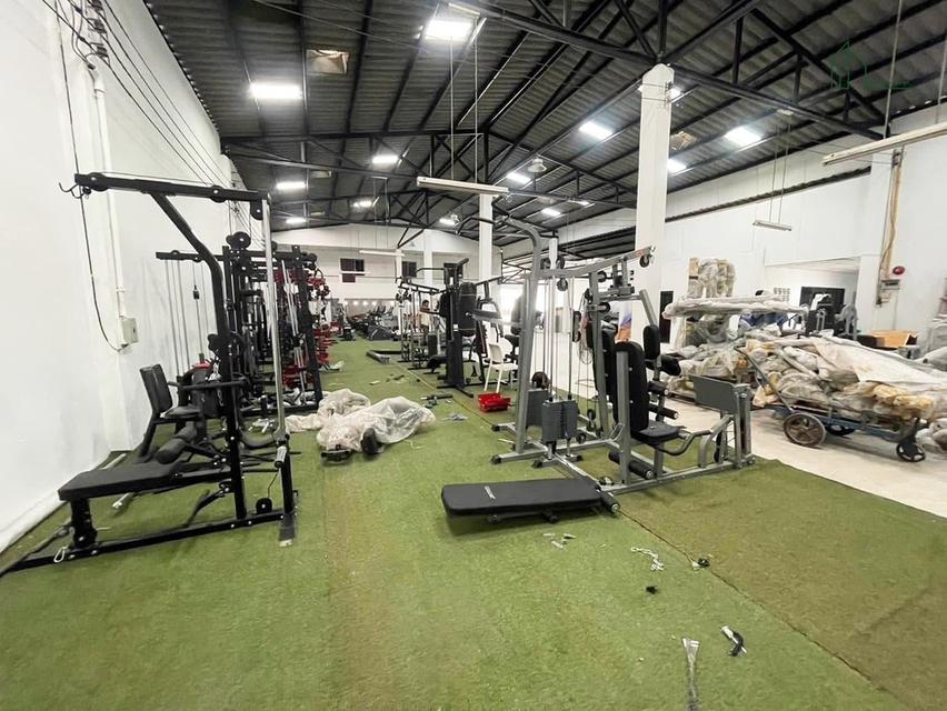 โกดังลำลูกกาคลอง 3 เพิ่งรีโนเวทใหม่ สภาพพร้อมใช้งาน 200 ตรว. 9