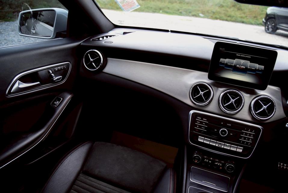 รหัสรถ CBL3966 Mercedes-Benz CLA250 AMG Dynamic [W117] AT 2017 18