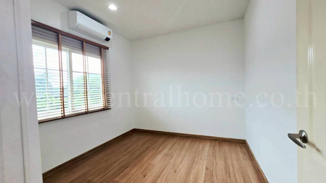 บ้านแฝด โกลเด้น นีโอ แจ้งวัฒนะ - เมืองทอง ถูกสุดในโครงการ 13
