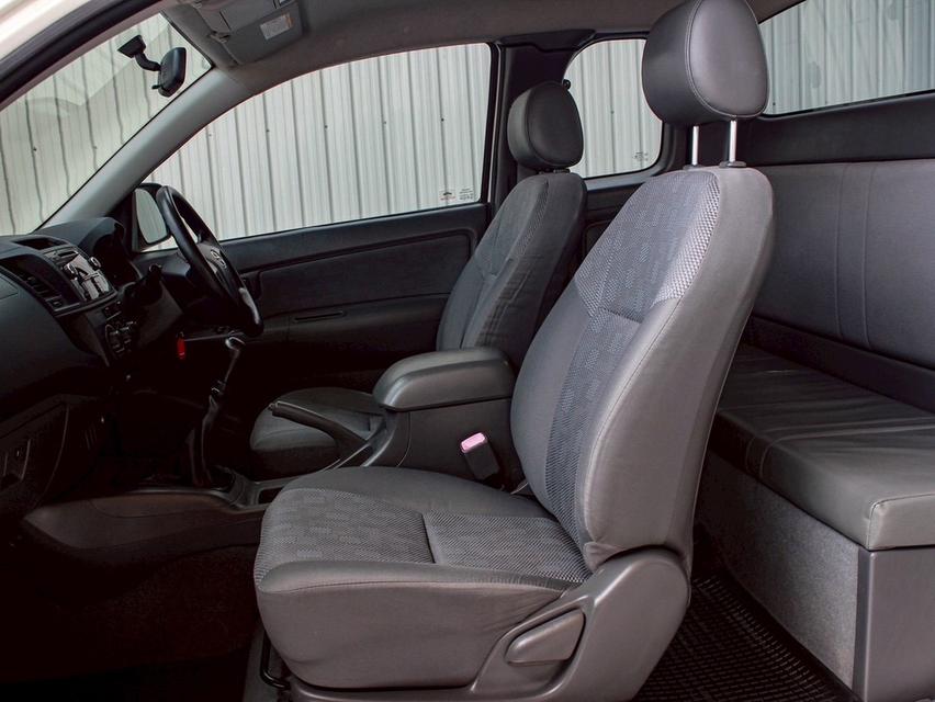 รหัสรถ BN6348 TOYOTA HILUX VIGO, 2.5 E ปี 2014 โฉม SMART CAB 14