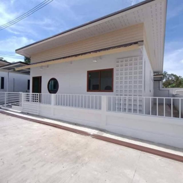 ขายบ้านโครงการบ้านเดี่ยว 2 ห้องนอน 2 ห้องน้ำมีพื้นที่จอดรถได้ 2 คัน 1