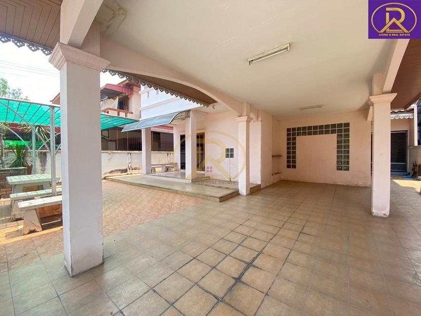 ให้เช่าบ้านเดี่ยว2ชั้น เลี้ยงสัตว์ได้ หมู่บ้านกีรติ 5 บ้านสวน 9 ซ.1 ใกล้โรงเรียนจั่นอนุสรณ์ ต.บ้านสวน อ.เมืองชลบุรี จ.ชล 2