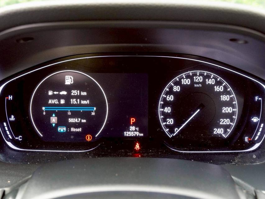 Honda Accord 1.5 TURBO EL ปีจด 2019 13
