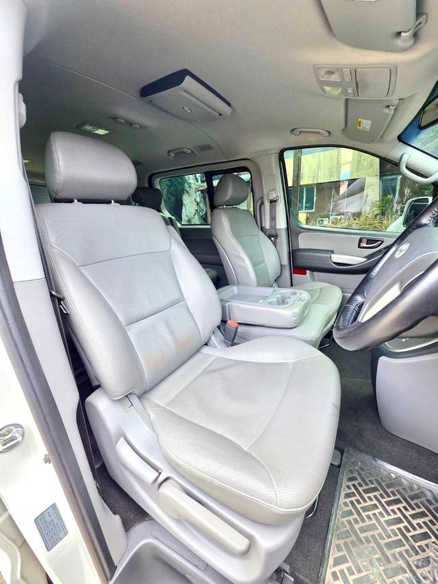 ขาย Hyundai H1 2.5Limired ปี16 7