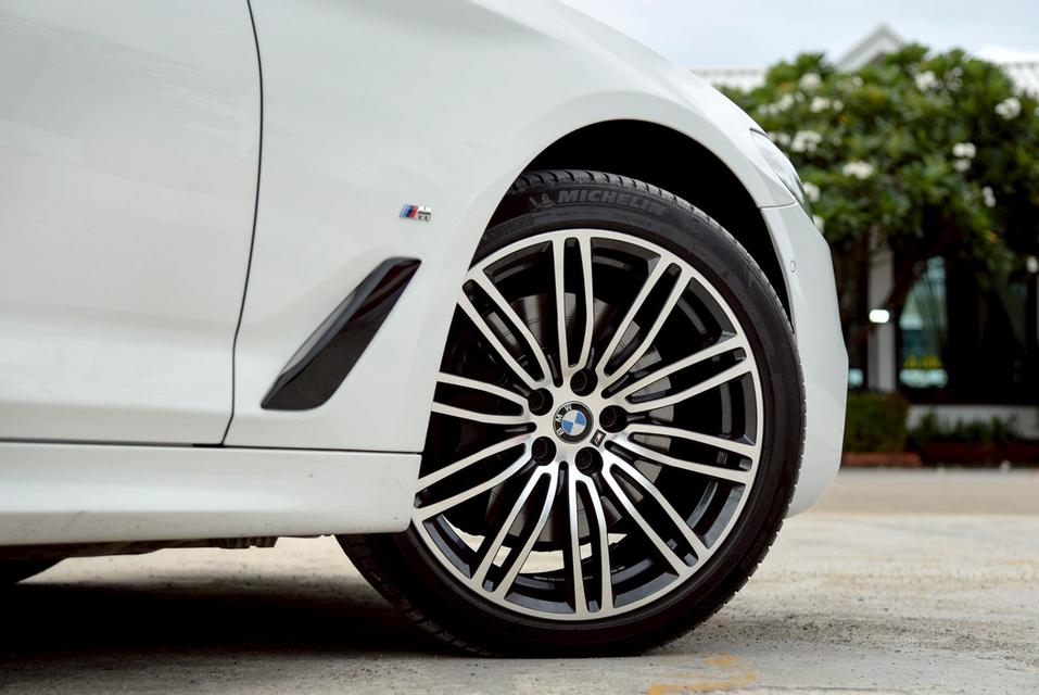 รหัสรถ CBL6999 BMW 530e M Sport G30 AT 2019 6