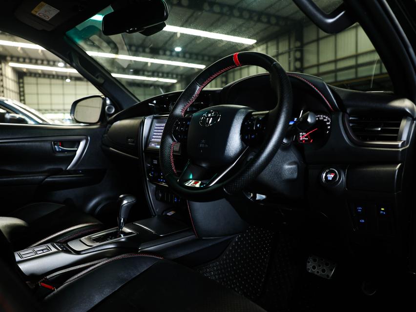 2022 Toyota FORTUNER 2.8 (ปี 15-25) GR Sport 4WD SUV AT รูปที่ 13