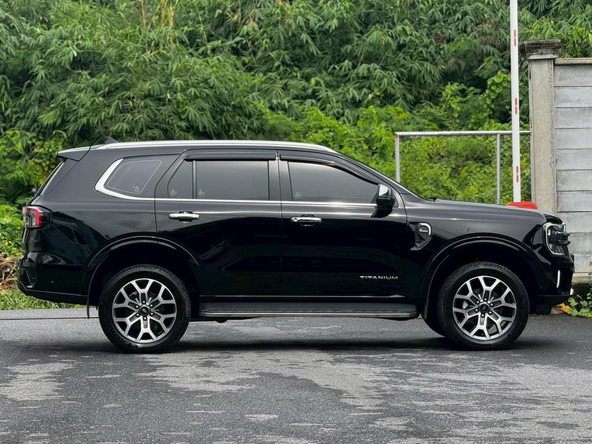 FORD EVEREST Wagon 4dr Titanium+ 7st Auto 10sp 4WD 2.0DTTi (Bi-Turbo) ปี 2023 สีดำ 6