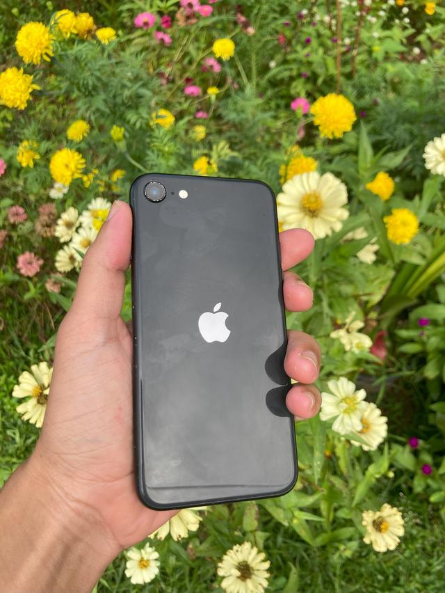 SE 2 128 GB