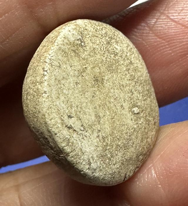 พระผงจันทร์ลอย เก่า ไม่ทราบที่ รูปที่ 6