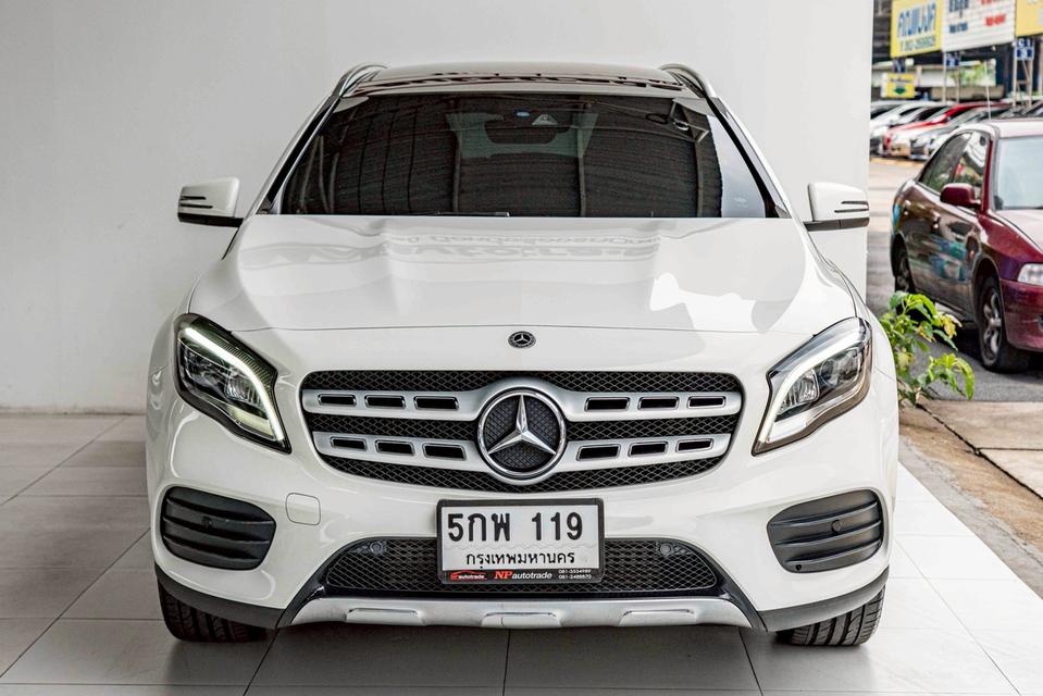 รหัสรถ NP119 BENZ GLA250 AMG FACELIFT 2019 6