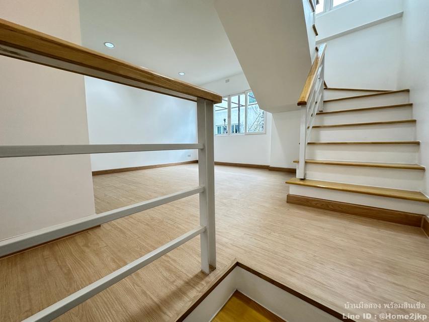 หมู่บ้านกรีนิช รามอินทรา 9