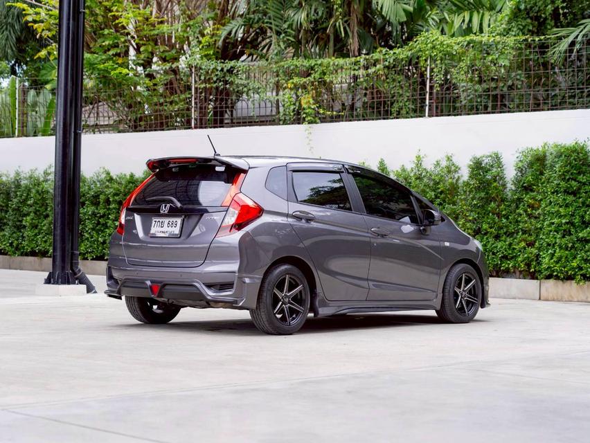 Honda Jazz 1.5S ปี 2018 ♨️ #ประกันเครื่องเกียร์3ปี3หมื่นkm♨️ 6